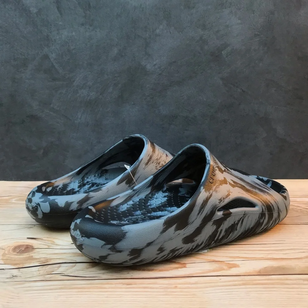 Crocs Mellow Marbled Slide - Picture 12 of 16